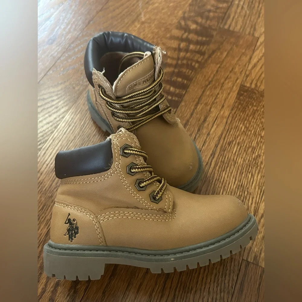 U.S. Polo Assn. Tan Work Boots Toddler Boys Lace Up Lug Sole Hiking Boots 7M